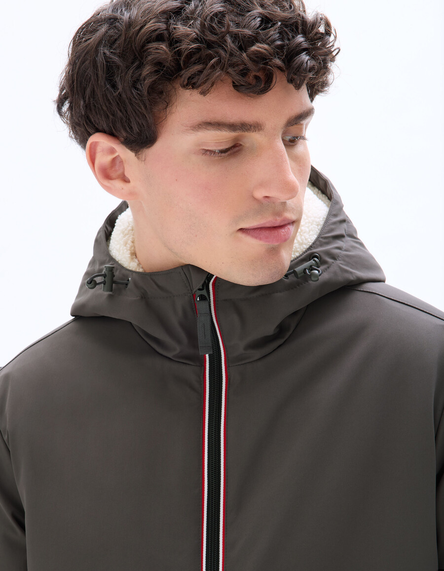 drycore jacke mit wasserabweisender sherpagefütterter kapuze