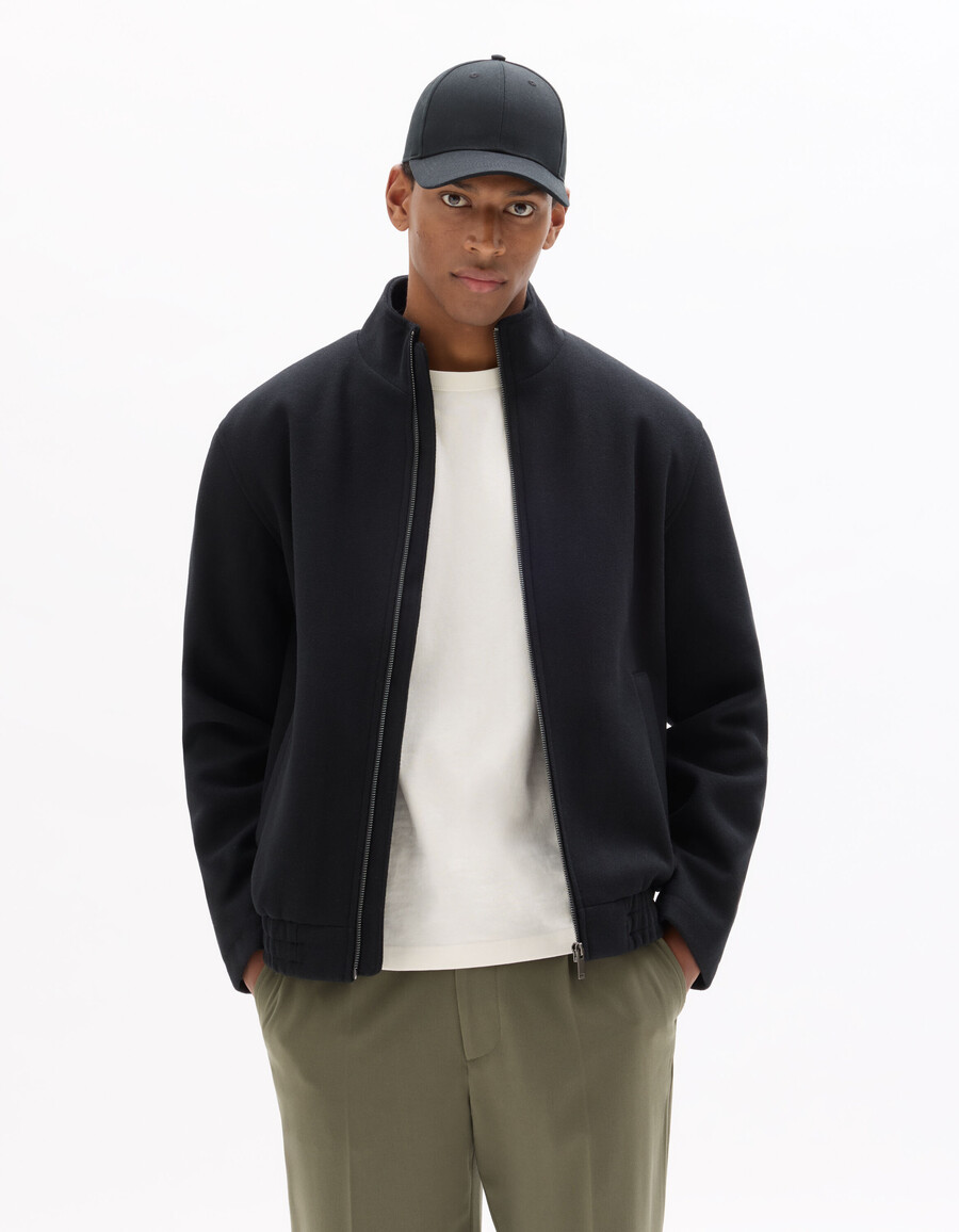 schwarze jacke aus wollmischgewebe mit stehkragen