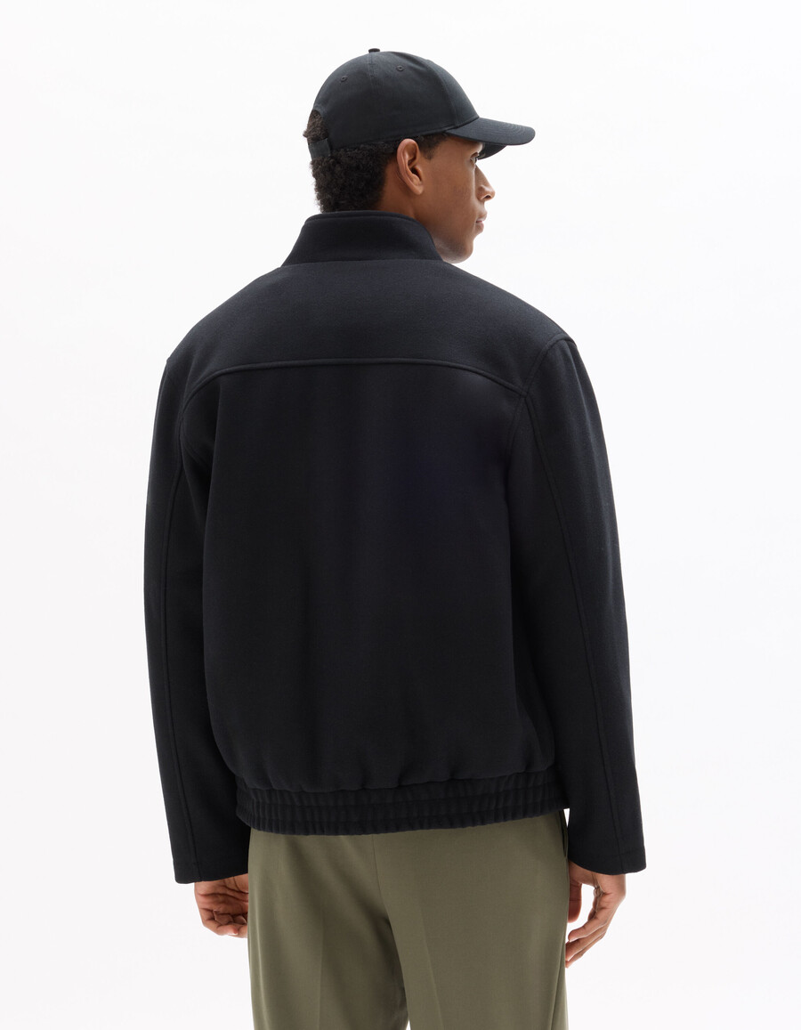 schwarze jacke aus wollmischgewebe mit stehkragen