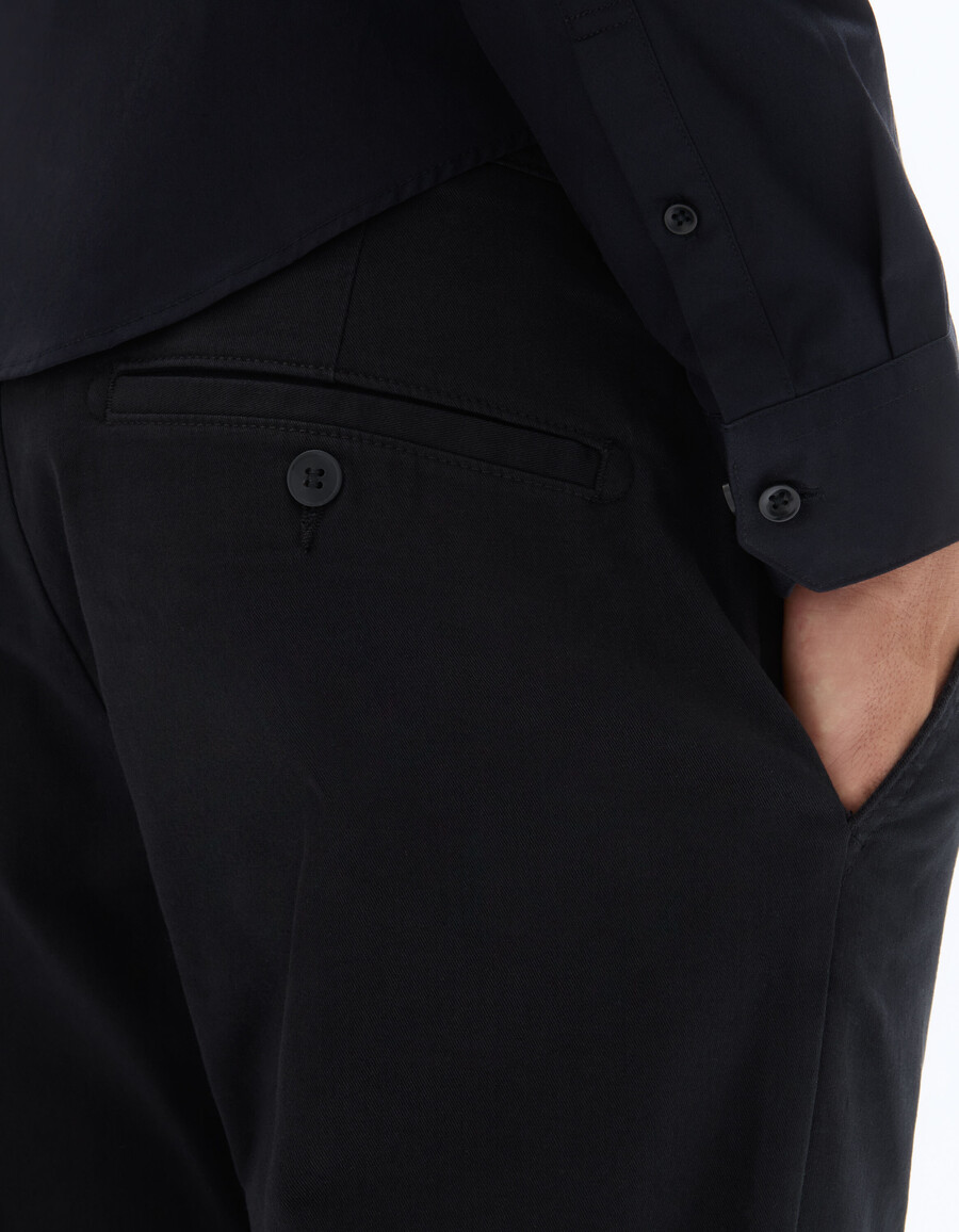 gerade geschnittene chino-hose aus stretch-baumwolle standardlänge