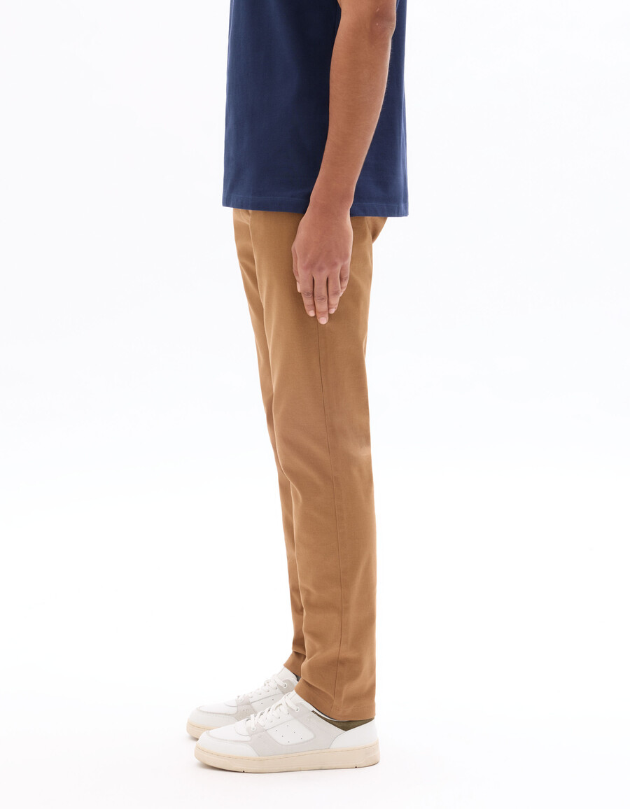 schmal geschnittene chino-hose aus stretch-baumwolle