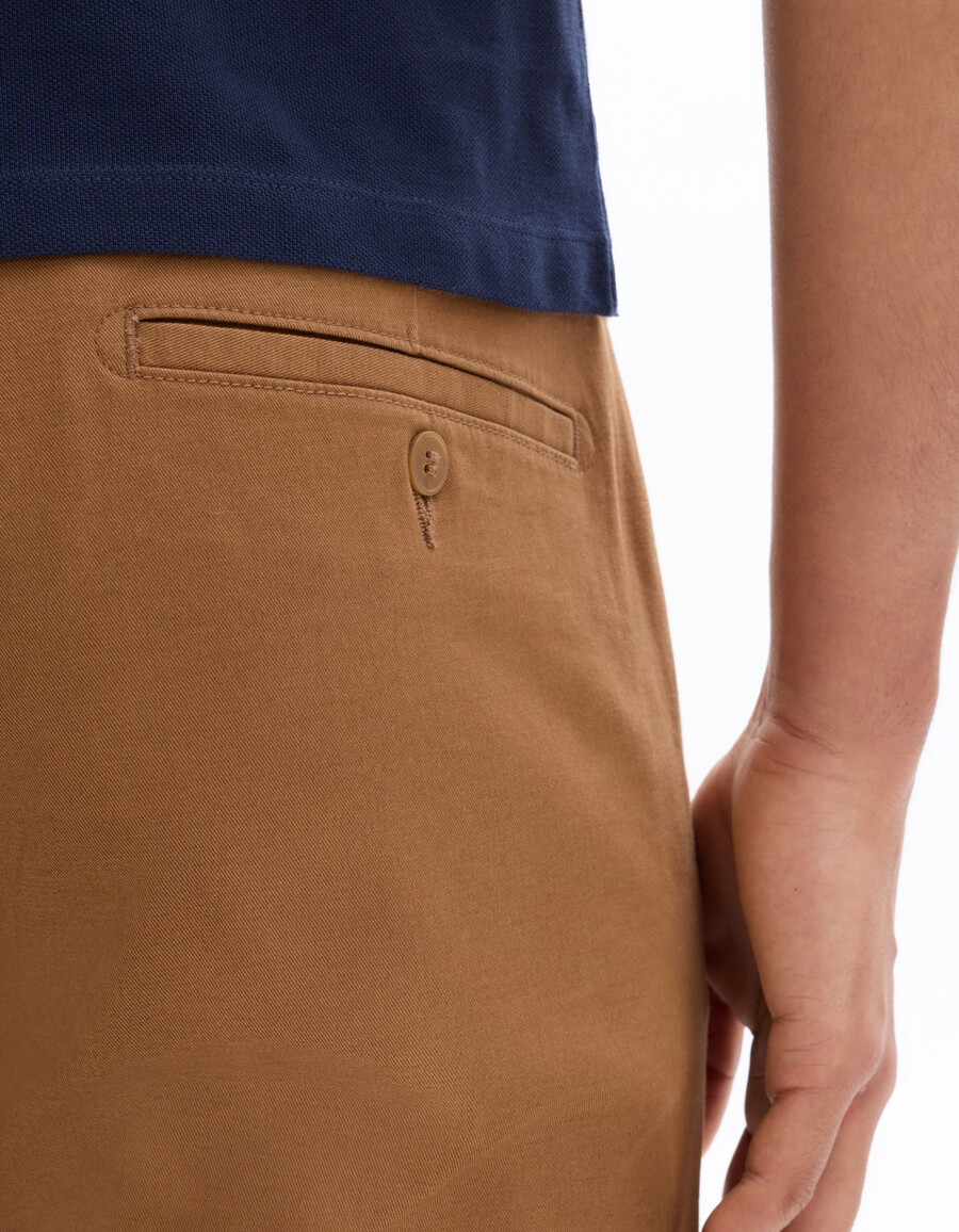 schmal geschnittene chino-hose aus stretch-baumwolle