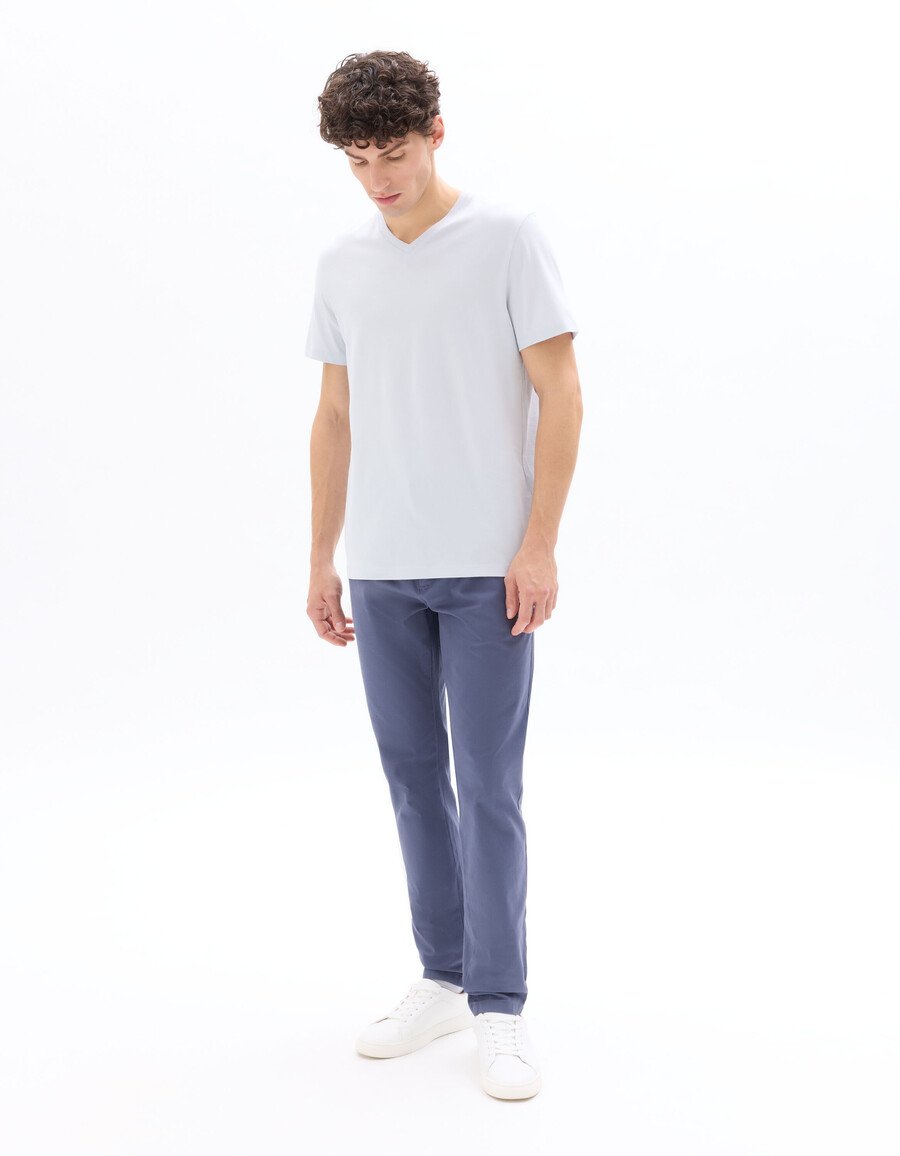 schmal geschnittene chino-hose aus stretch-baumwolle
