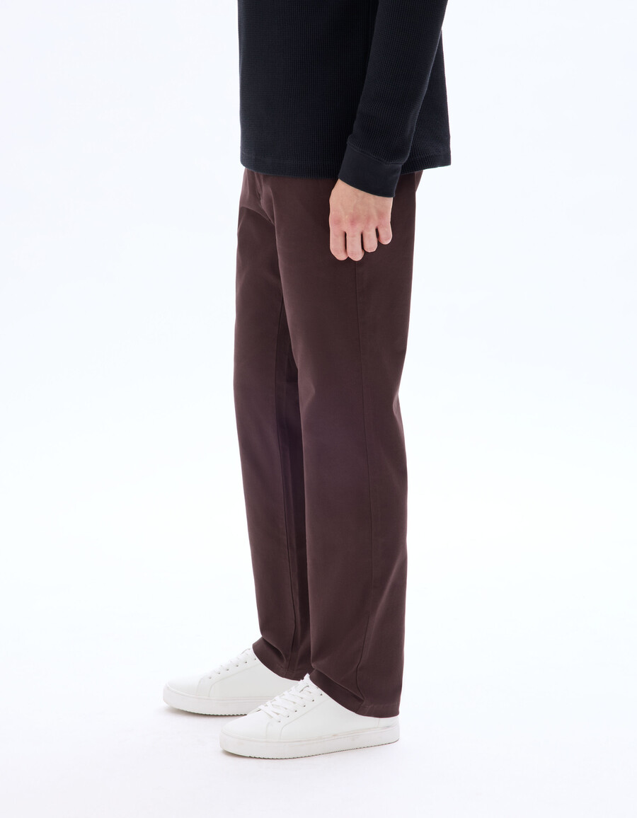 gerade geschnittene chino-hose aus stretch-baumwolle