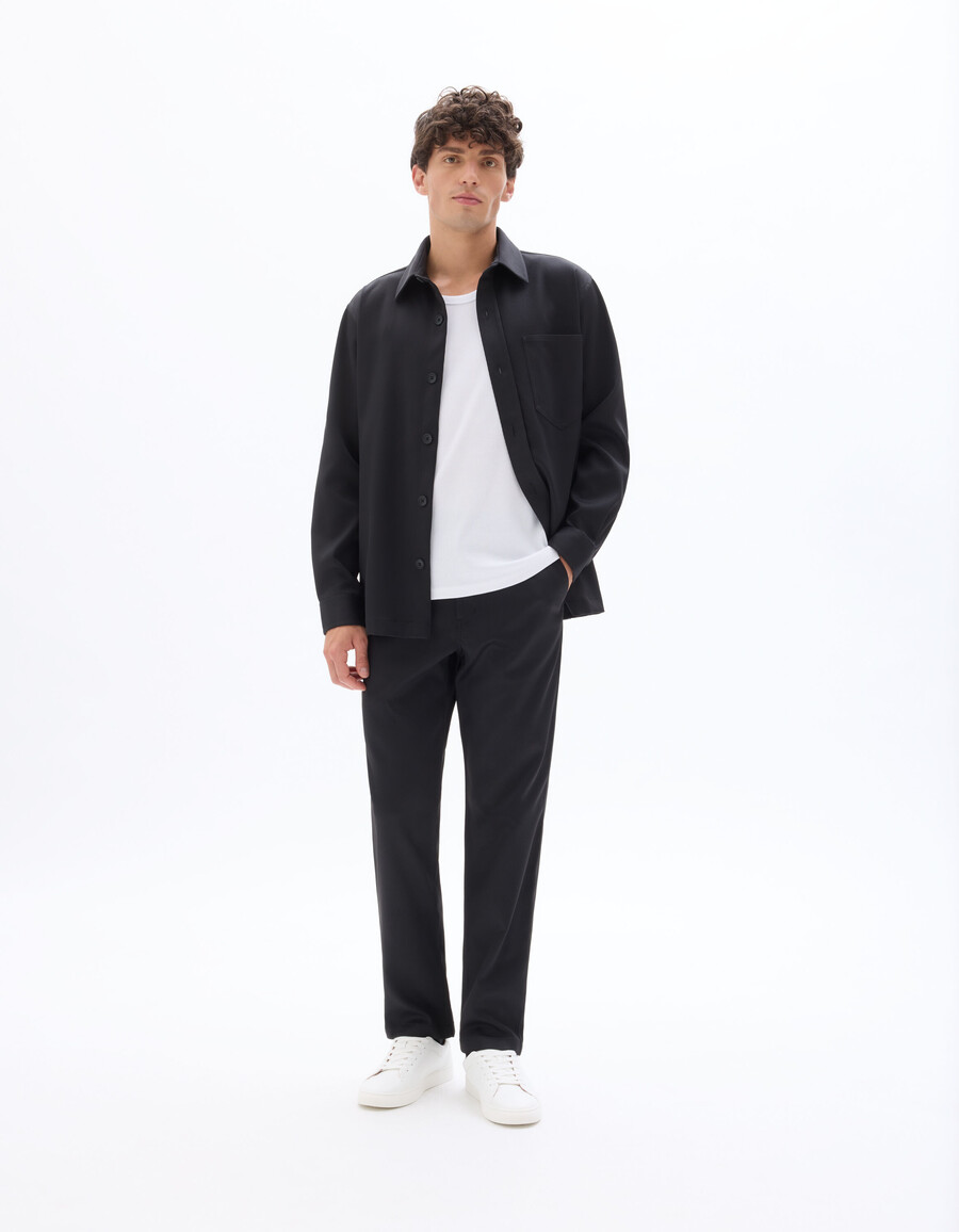 einfache gerade geschnittene chino-hose