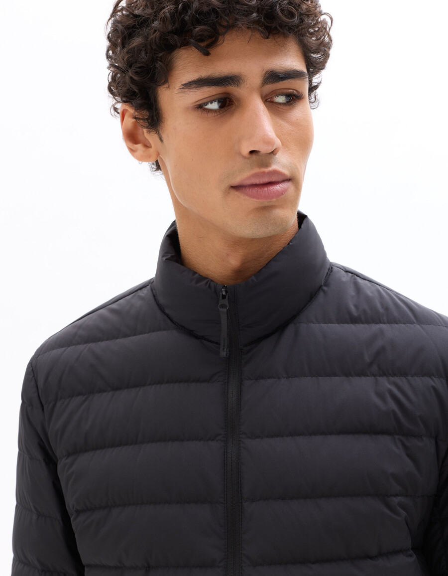 downwarm light daunenjacke mit langen ärmeln und stehkragen 90 daunen 10 federn