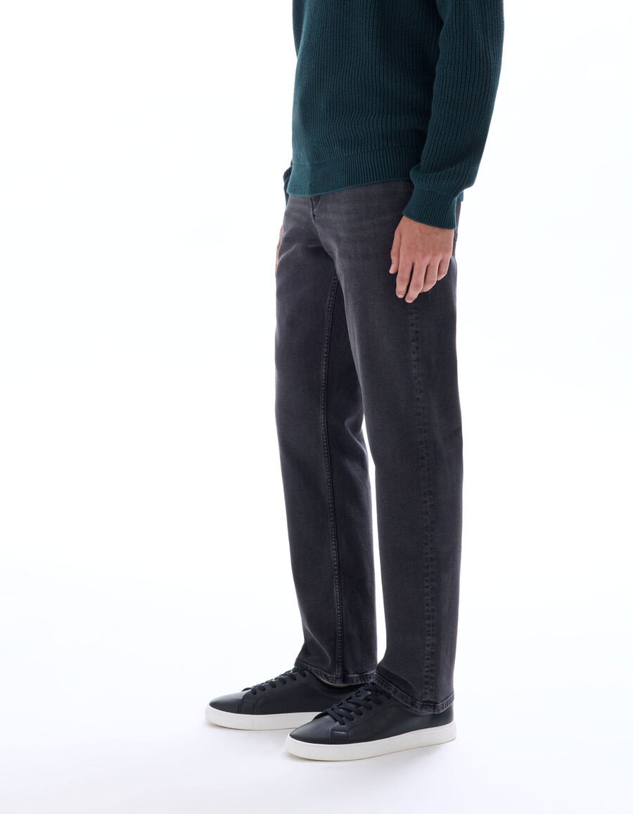 gerade geschnittene stretch-baumwolljeans