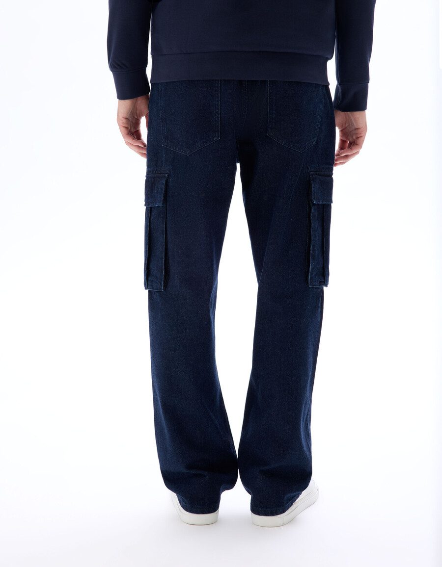 cargo-jeans aus 100 baumwolle