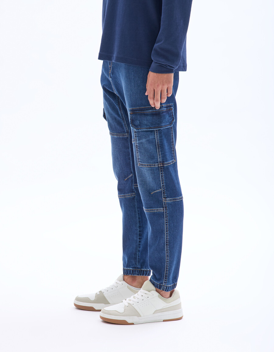 schmale cargo-jeans aus stretch-baumwolle