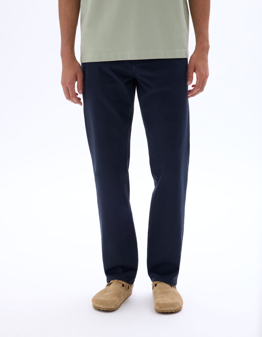 gerade geschnittene stretch-baumwollhose mit 5 taschen