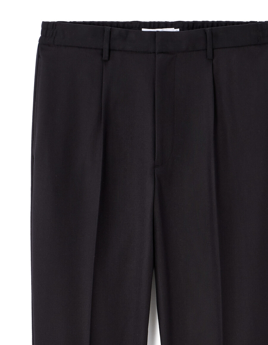 gerade geschnittene chino-hose aus stretch-twill