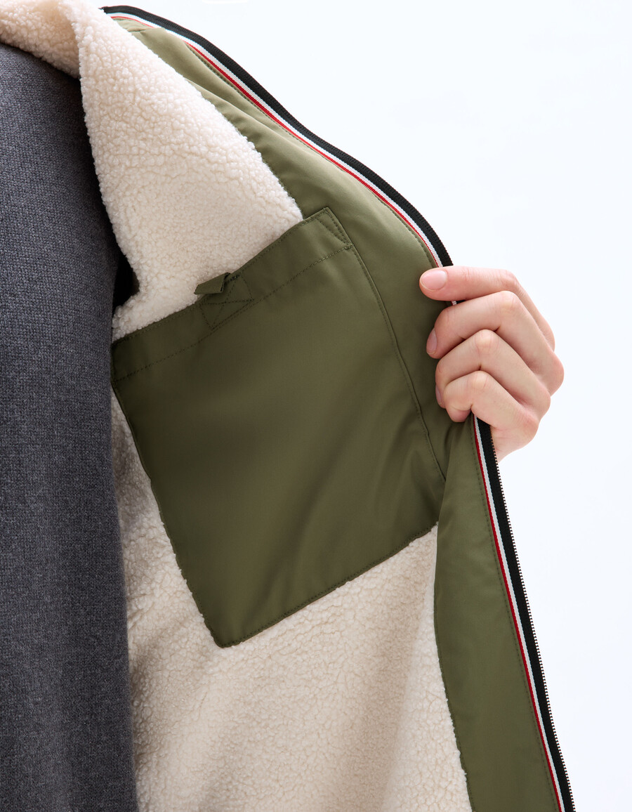 drycore parka mit wasserabweisender sherpagefütterter kapuze