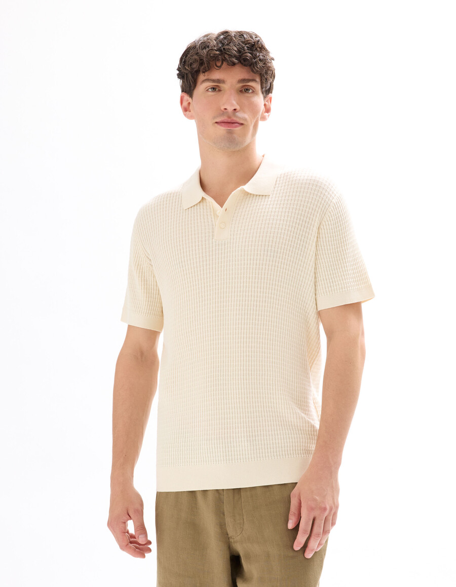 poloshirt mit rippstrick in regulärer passform