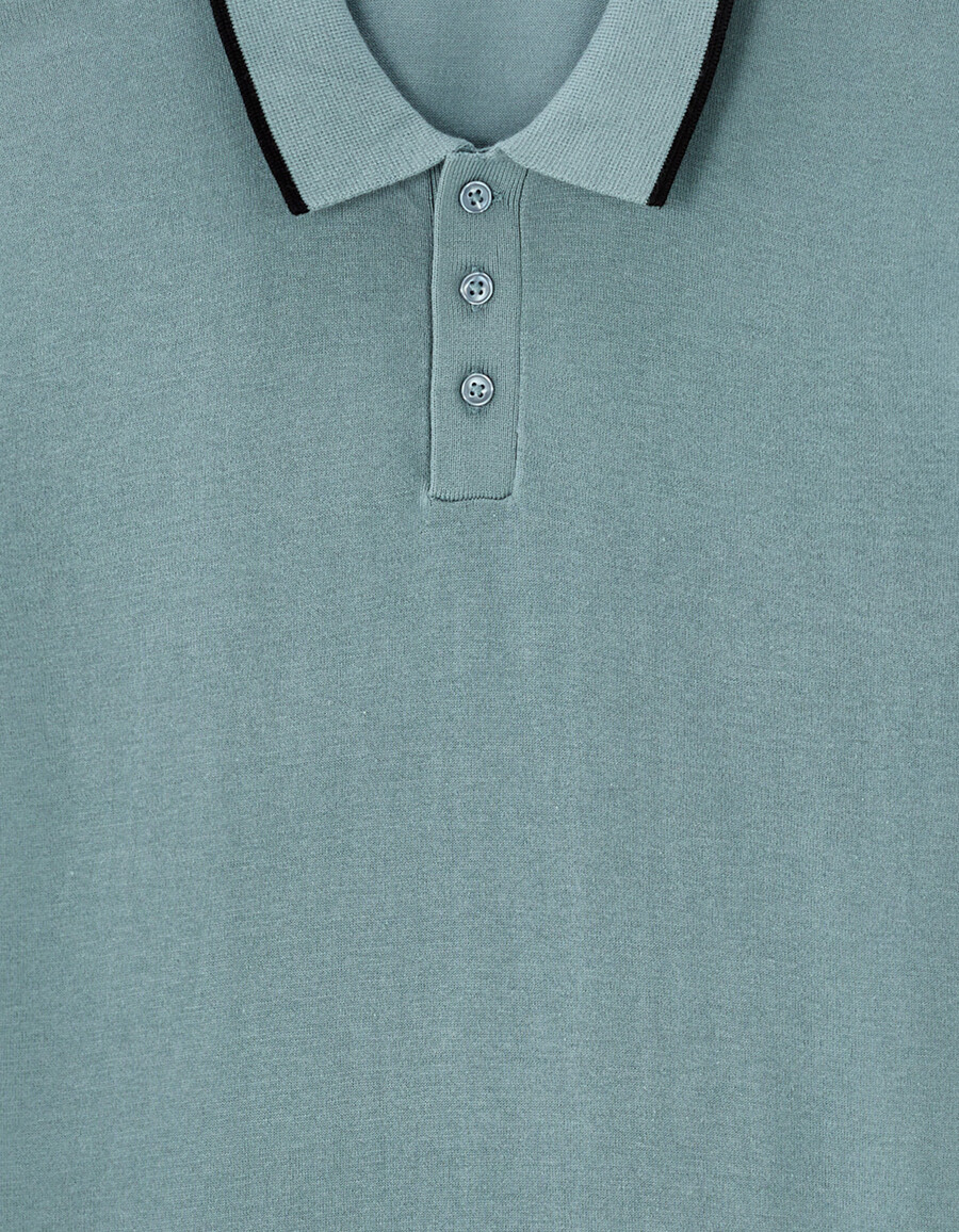 poloshirt in regulärer passform aus hochwertigem jersey