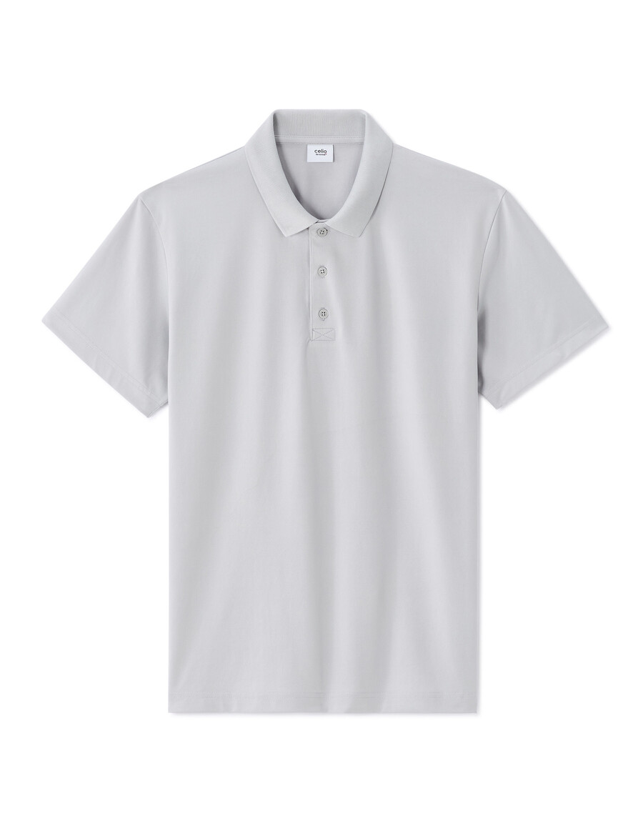 poloshirt in regulärer passform aus funktionsmaterial