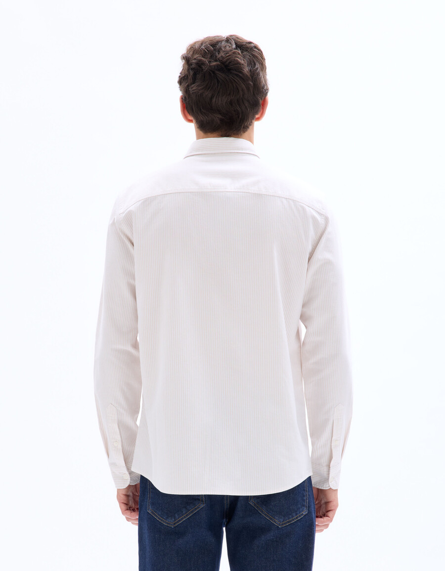 gestreiftes hemd in regulärer passform 100 baumwolle oxford-gewebe