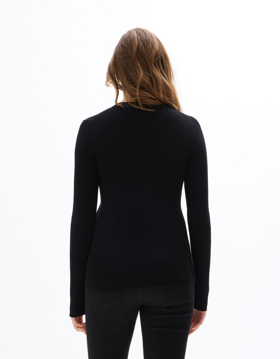 pullover mit knopfleiste und rundhalsausschnitt