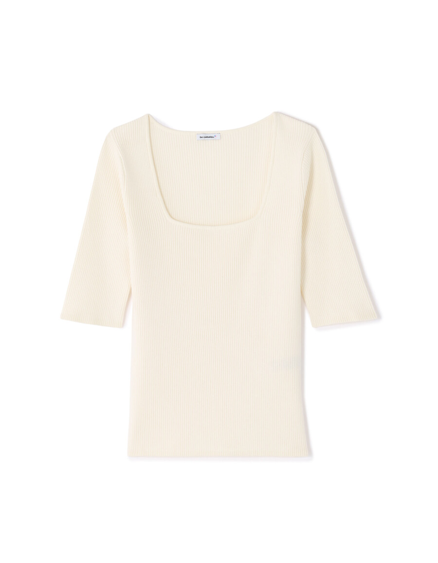 geripptes strick-t-shirt mit eckigem ausschnitt