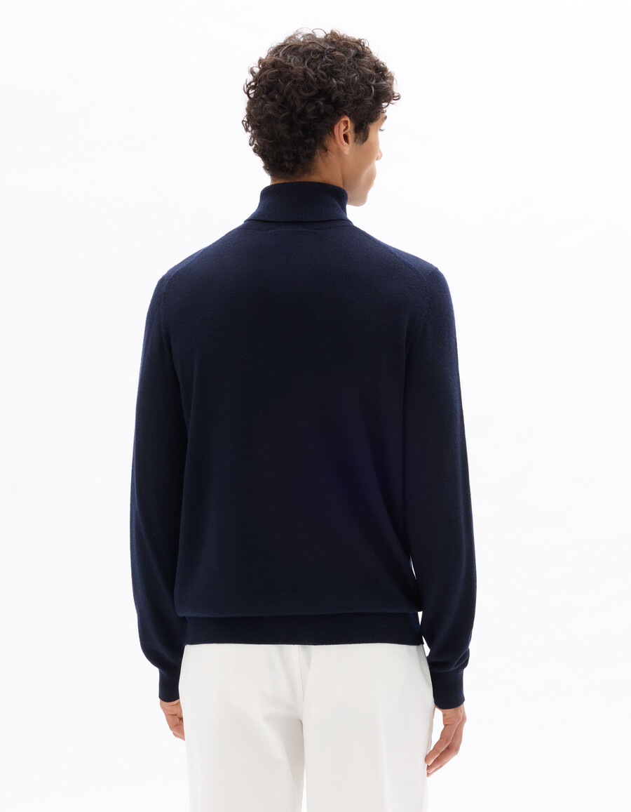 schmal geschnittener rollkragenpullover 100 merinowolle