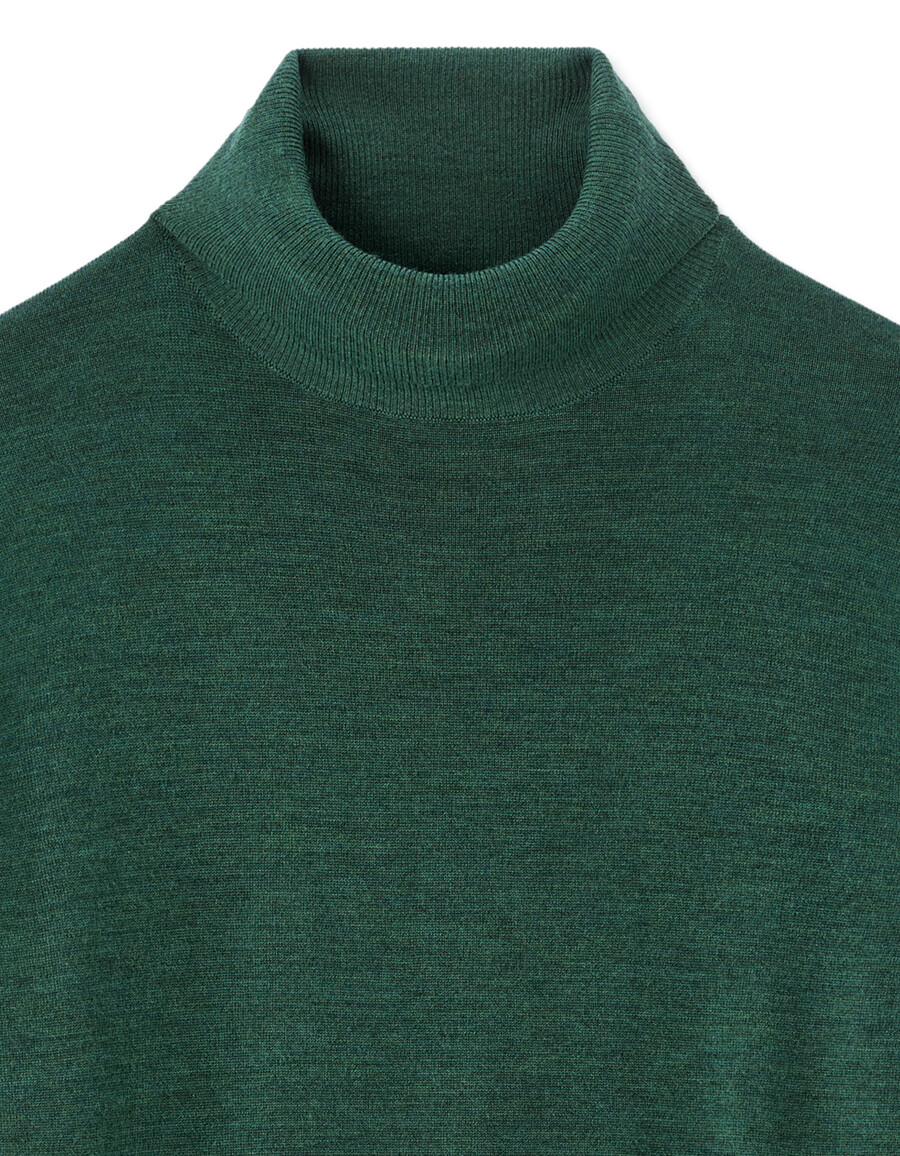 schmal geschnittener rollkragenpullover 100 merinowolle