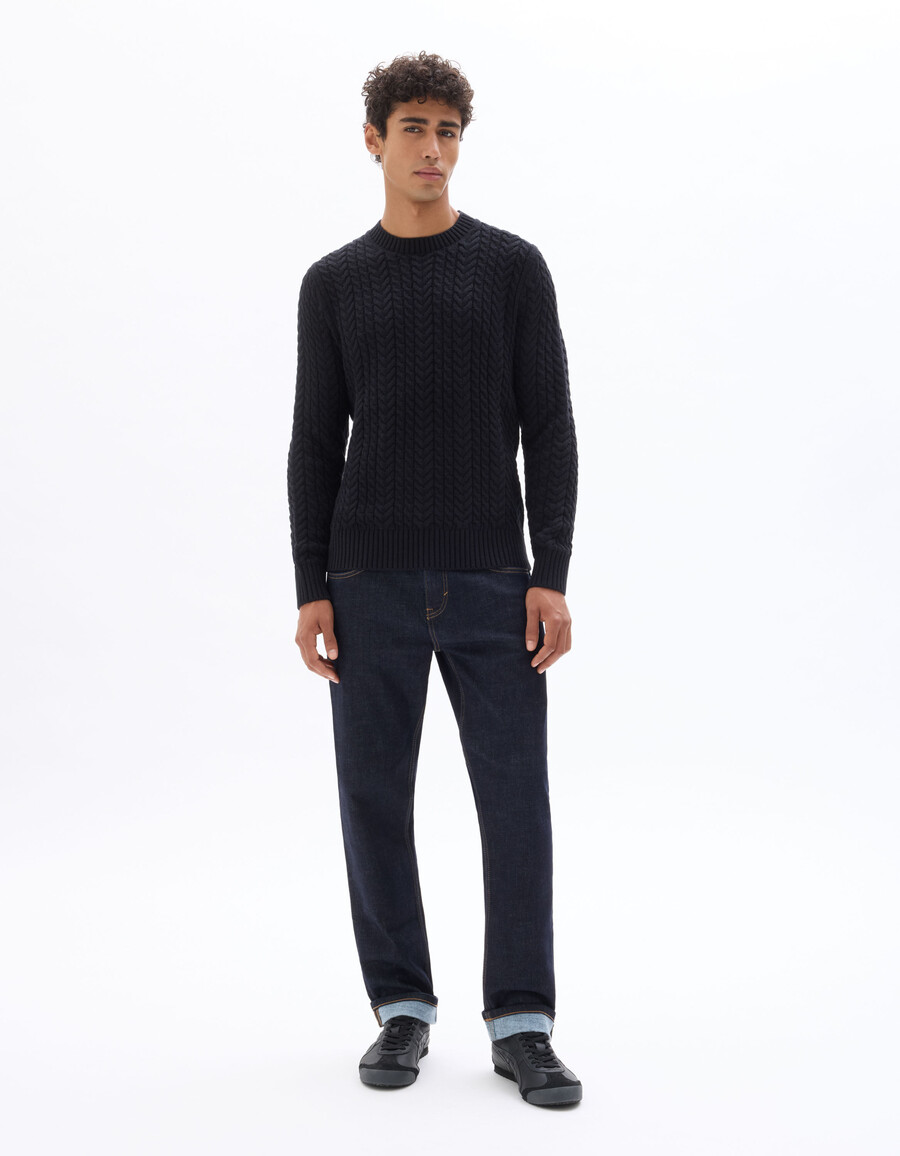 schwarzer zopfstrickpullover mit rundhalsausschnitt aus baumwollmischung