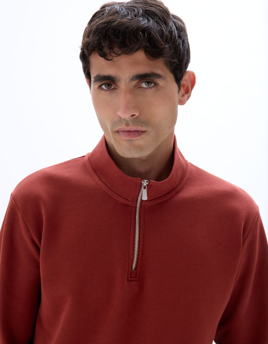 regular fit trucker neck sweatshirt