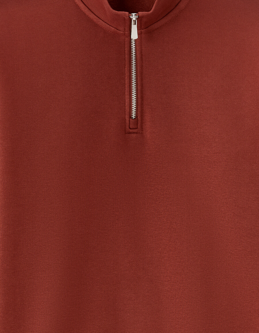 regular fit trucker neck sweatshirt