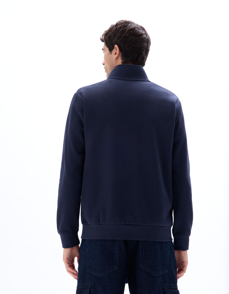 sweatshirt mit truckerkragen in regulärer passform