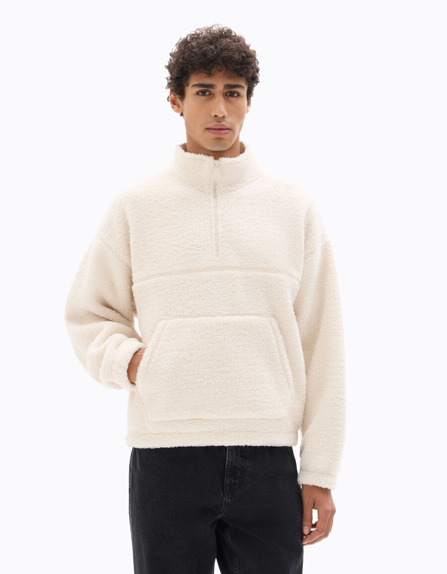 oversized fleece sweatshirt