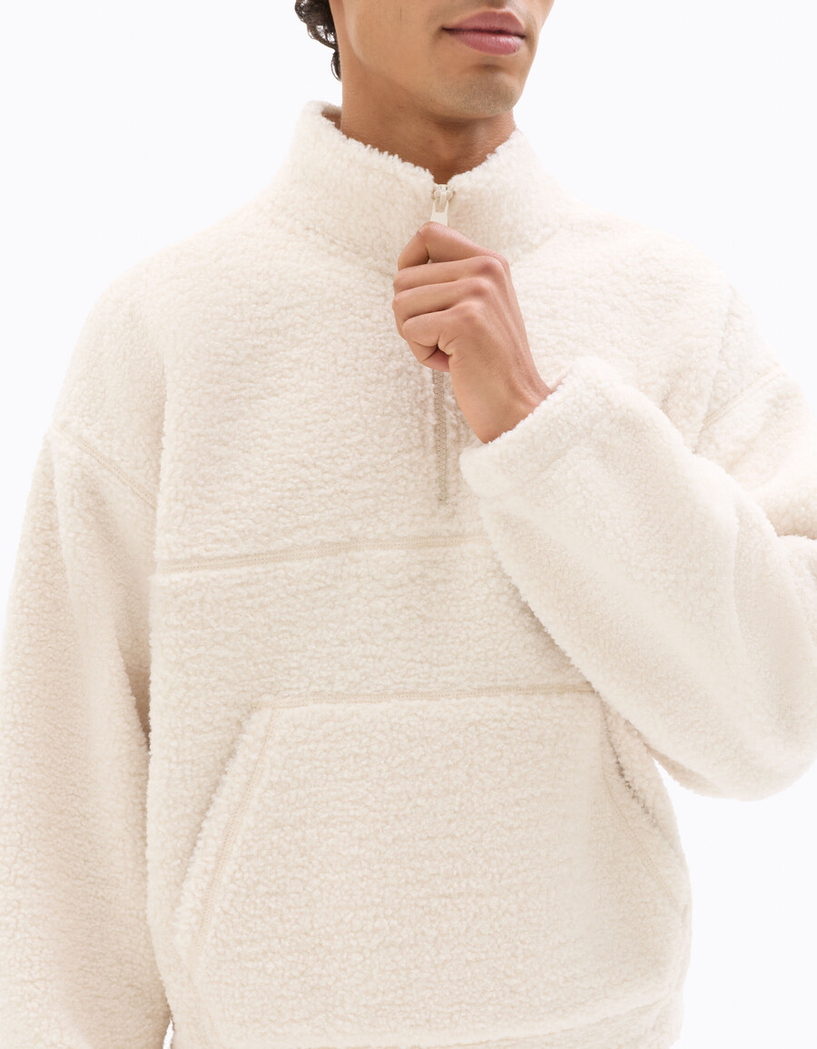 oversized fleece sweatshirt