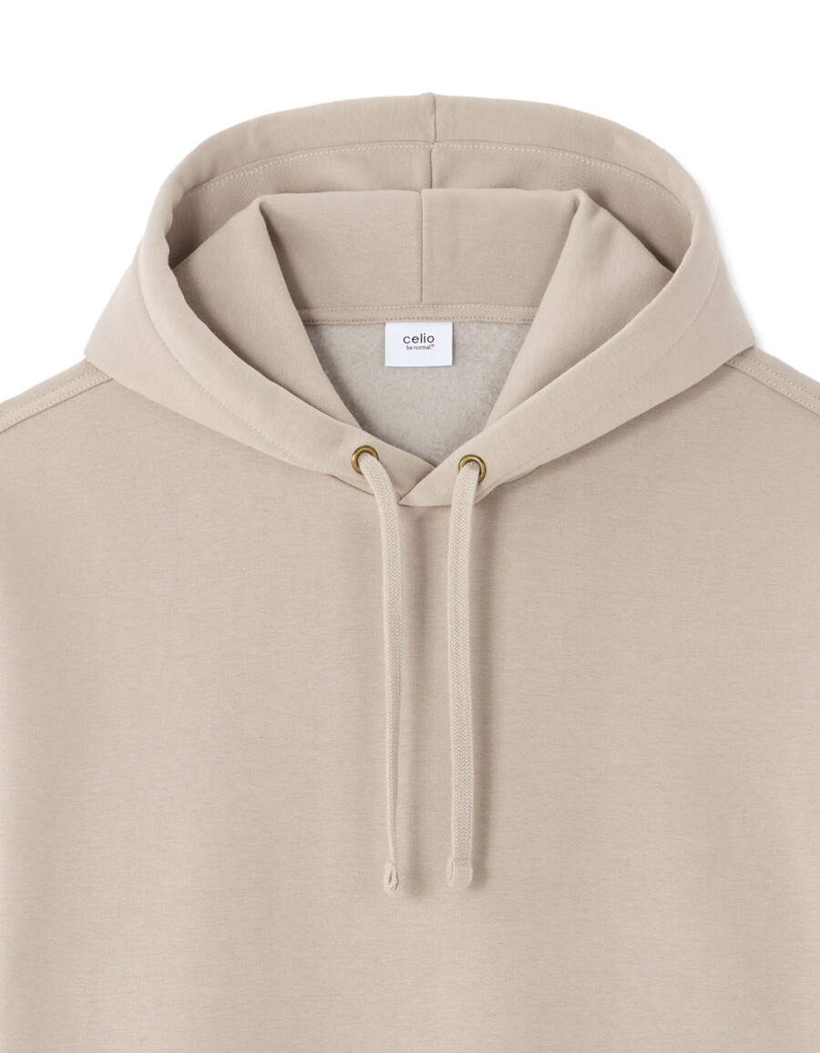 oversized zip-up hoodie