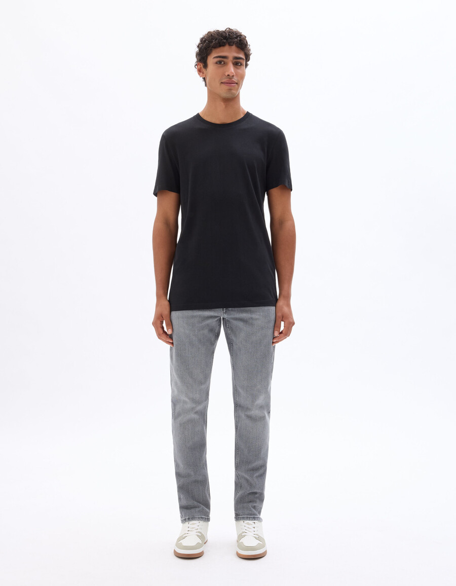 regular fit rundhals-t-shirt aus 100 baumwolle lang
