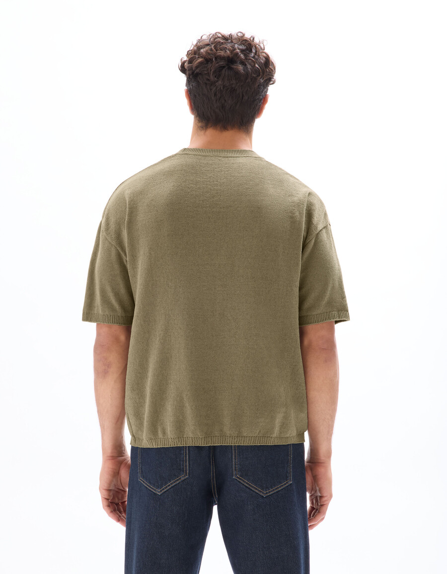 kastenförmiges strick-t-shirt mit rundhalsausschnitt