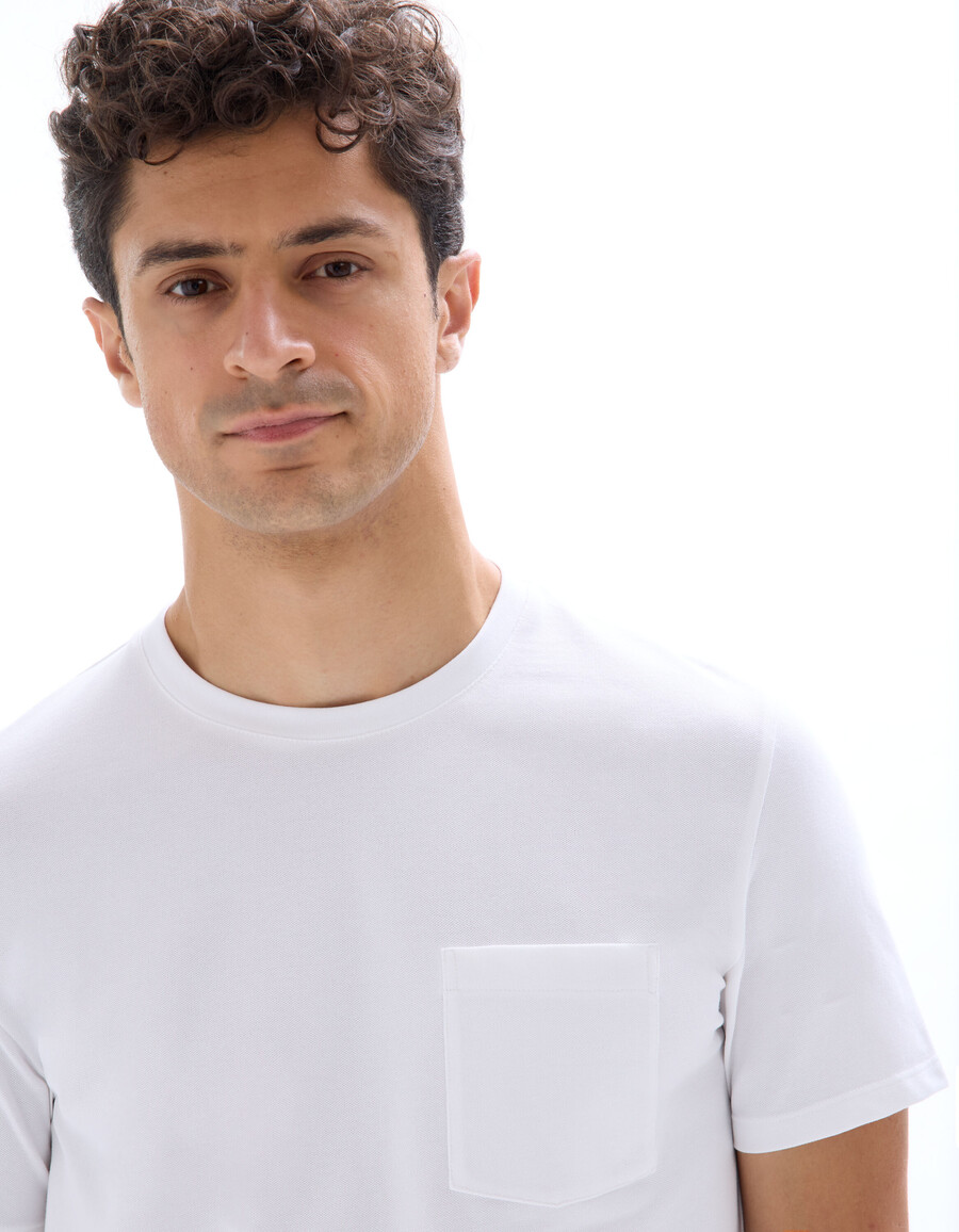 reguläres rundhals-t-shirt aus 100 stretch-baumwoll-piqué