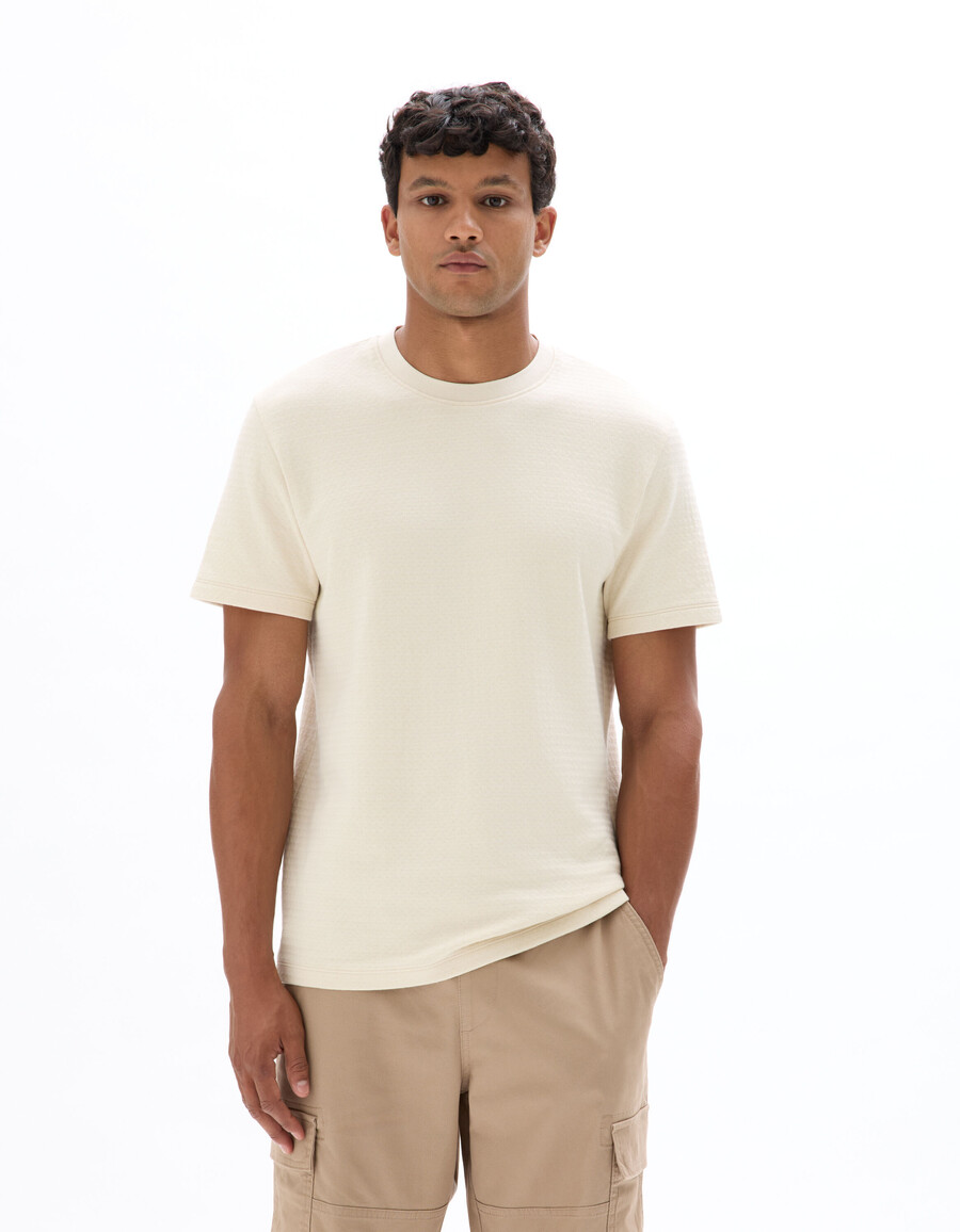 regular fit t-shirt mit rundhalsausschnitt 100 geprägte baumwolle