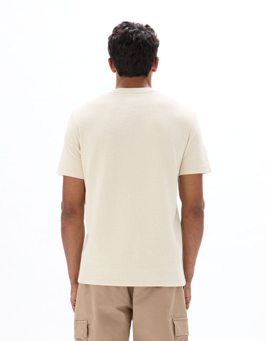 regular fit t-shirt mit rundhalsausschnitt 100 geprägte baumwolle