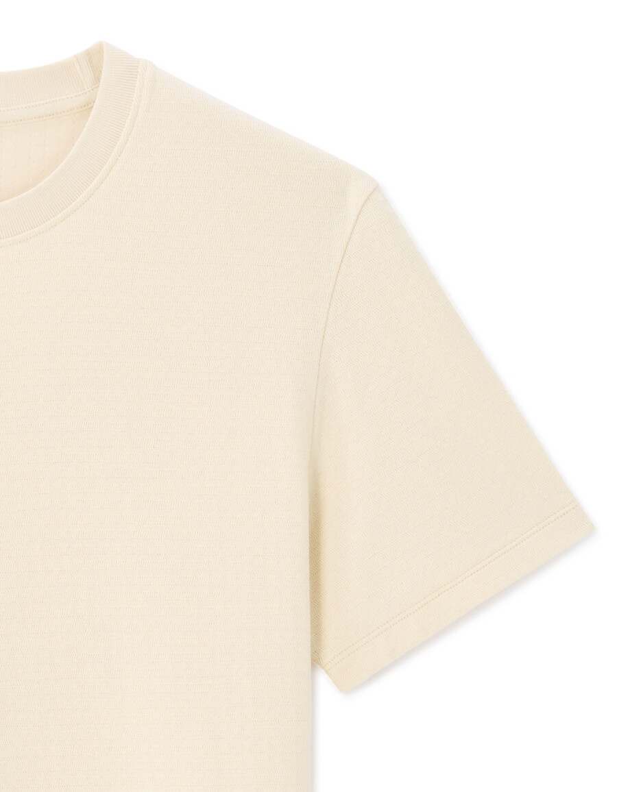 regular fit t-shirt mit rundhalsausschnitt 100 geprägte baumwolle