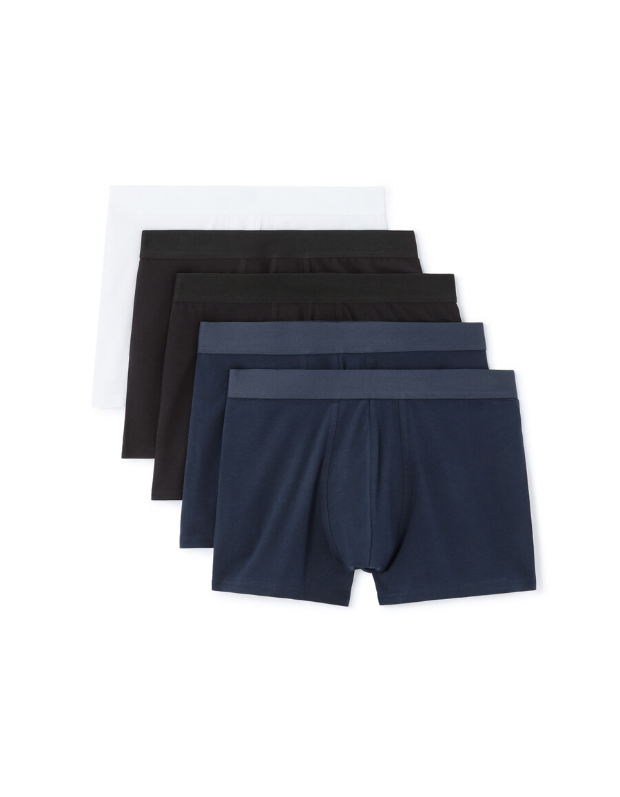 packung mit 5 einfarbigen boxershorts